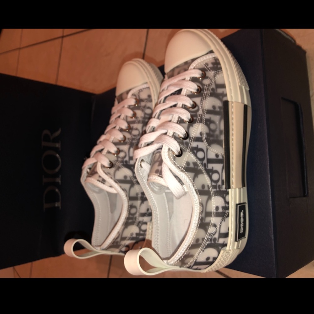 Dior sneakers